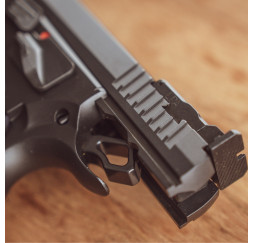 Pistole TAIPAN